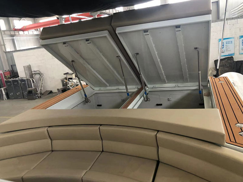 Boat-detail-pictures.5