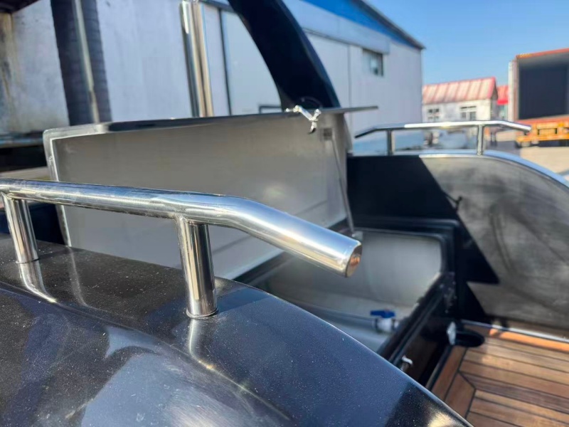 rigid hull inflatable boat rhib